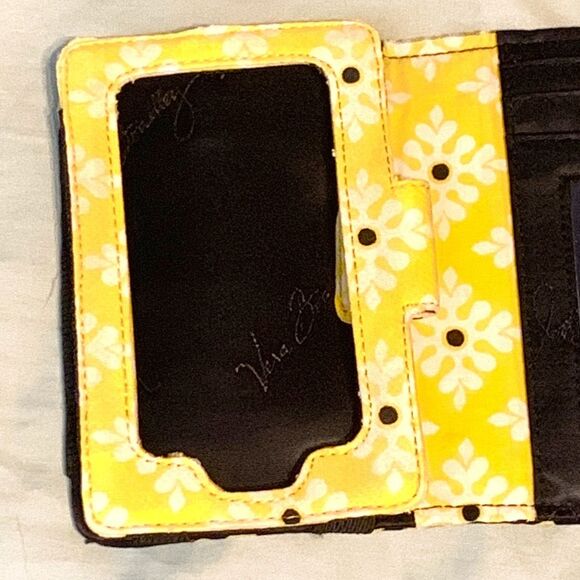 Vera Bradley | Grey Black Yellow Retired Smart Phone Baroque Wristlet Wallet - Picture 4 of 10
